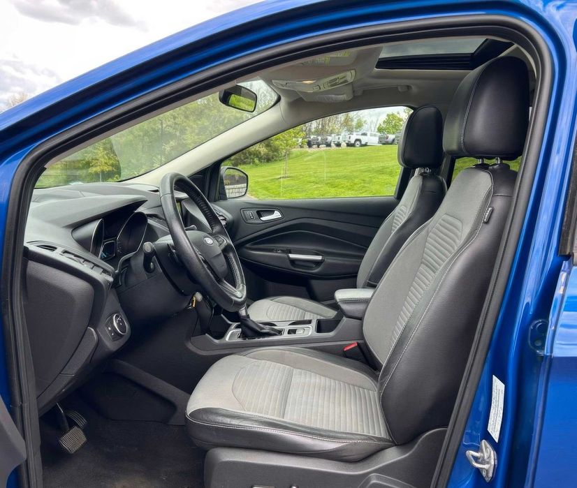Ford Escape Se      2017