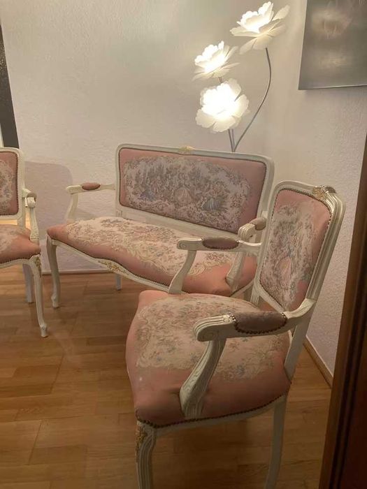 антикварні дивани барокко