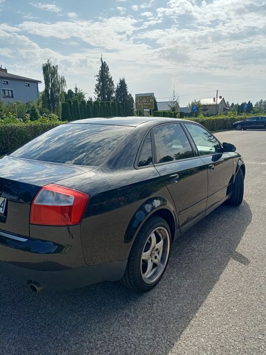 Audi a4b6 1.8T  +LPG  150km