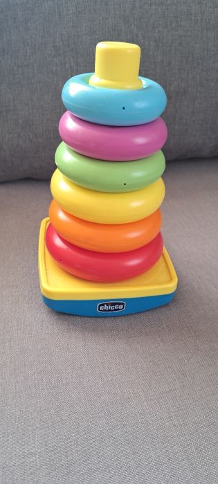 Chicco чіко піраміда