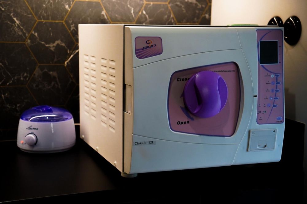 Podnajem stanowiska do manicure