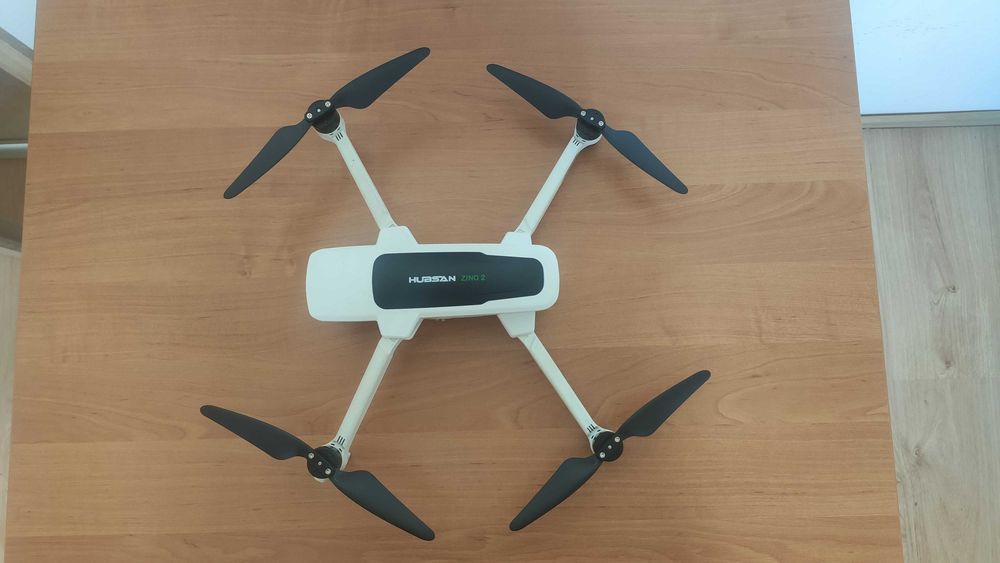 Dron Hubsan Zino 2