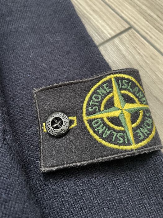 Светр stone island S оригінал