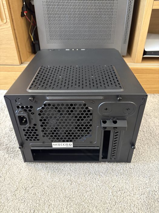 Caixa mimi-itx/micro-atx Kolink Satelite