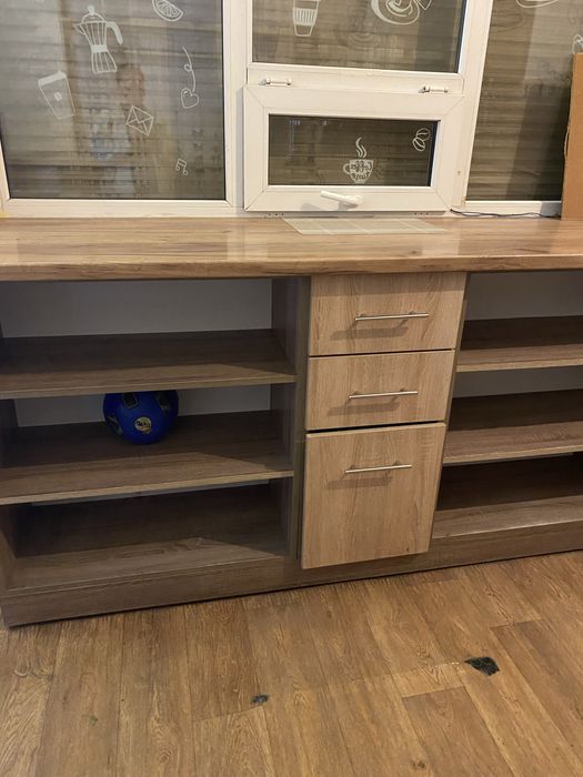 Готові меблі на кухню, в ідеальному стані