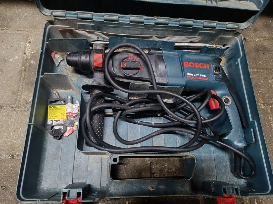 Młotowiertarka Bosch Gbh 2-26 dre uszkodzona