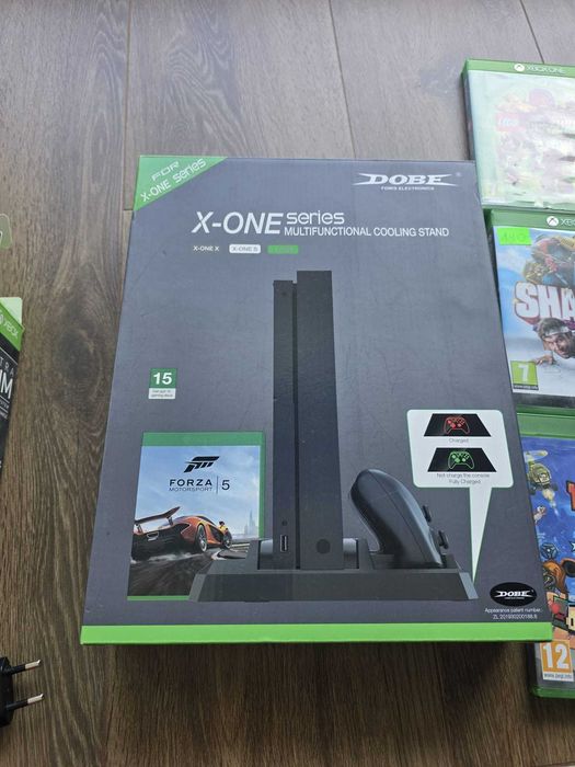 Konsola x box one 1TB mega zestaw