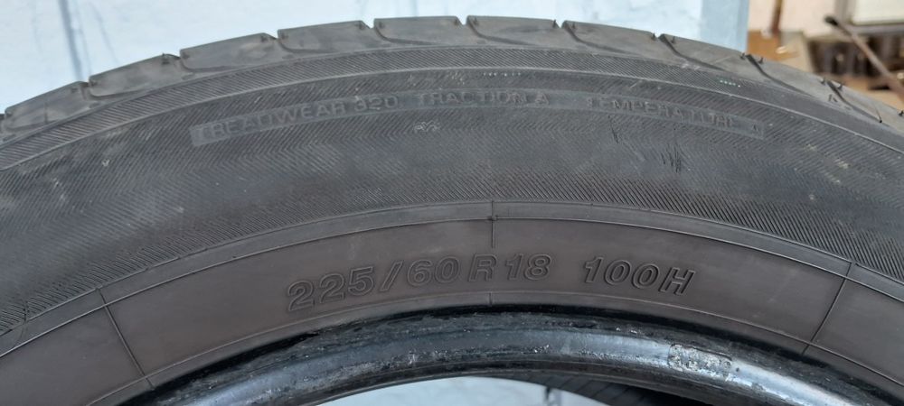 225/60/18 йокохама
