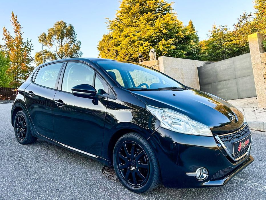 Peugeot 208 1.6 e-Hdi active