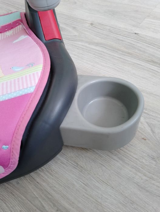 Fotelik samochodowy dla dziewczynki Graco księżniczki Disney