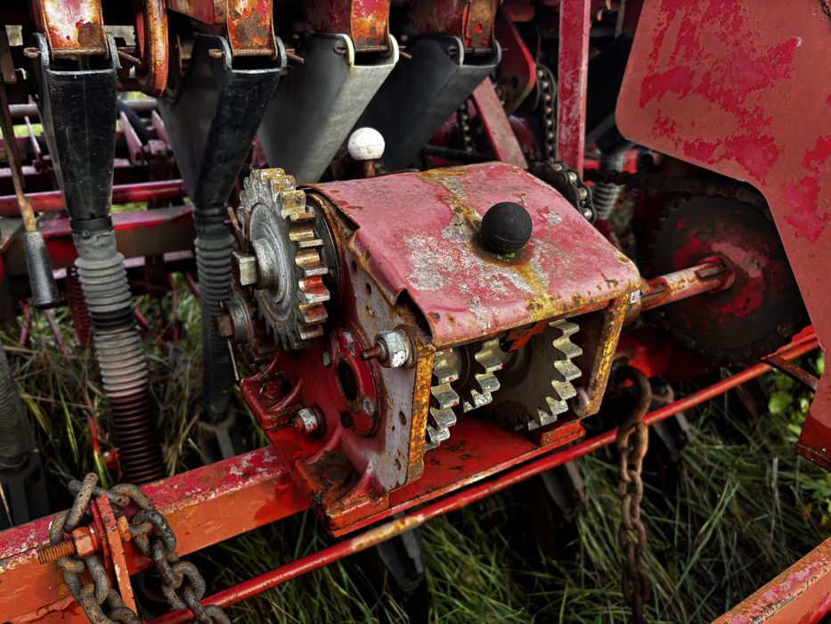 Продам сівалку astra SZ 3,6А «Червона Зірка» 2005 року