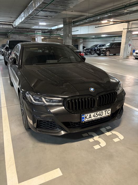 BMW 5-series. G30