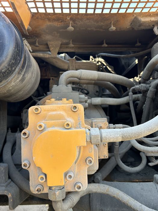 Liebherr R924B pompa hydrauliczna LPVD107 do koparki liebherr R924B