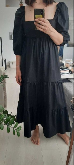Zara czarna długa sukienka z popeliny falbany M