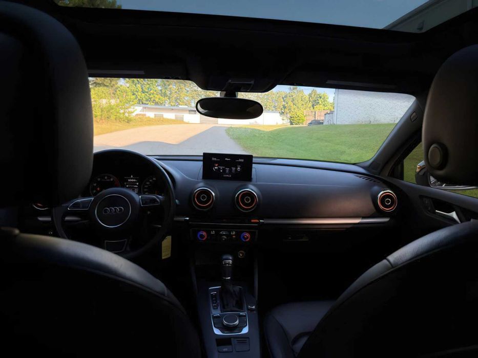 Audi A3 Premium      2015
