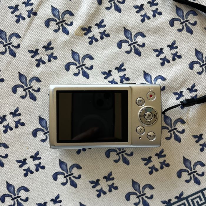 Canon ixos 170,  como nova