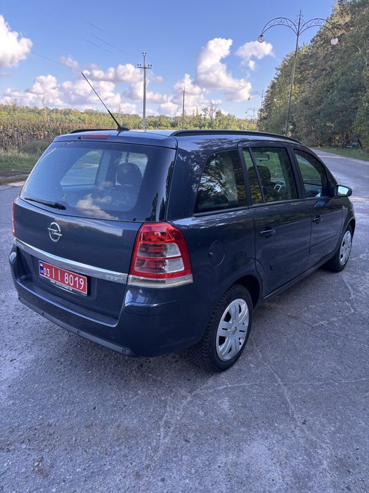 Opel Zafira 2009р