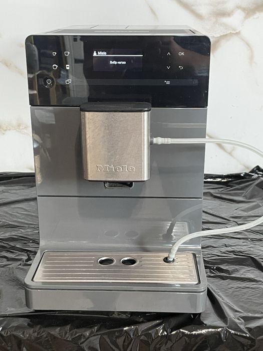 Miele CM5300 кавомашина