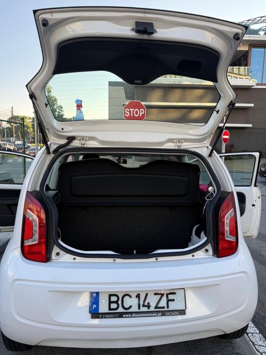 Volkswagen up! 1.0 60 cv
