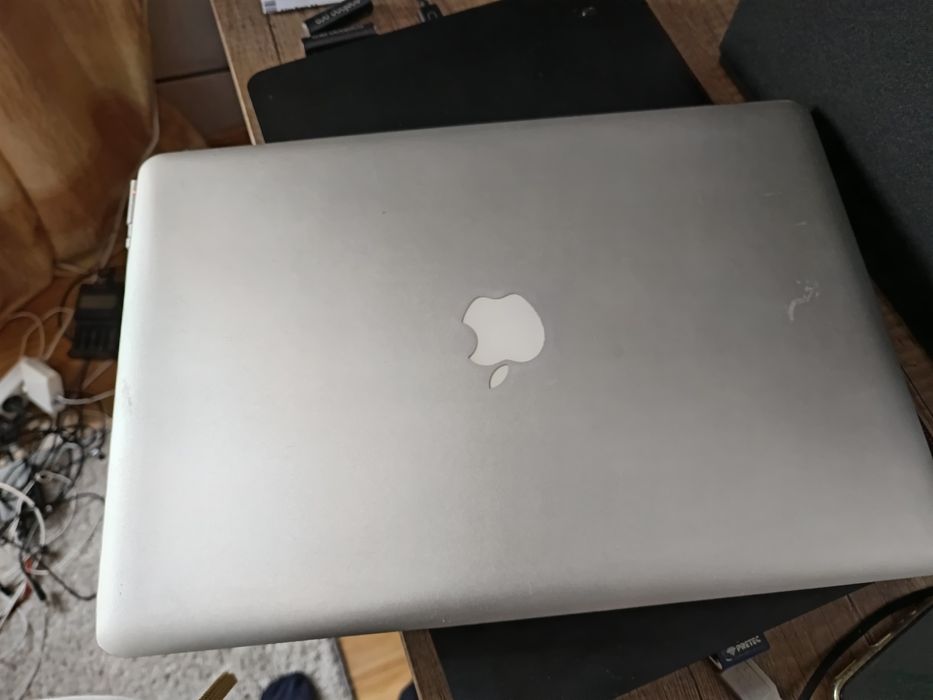 Apple MacBook Pro  256GB