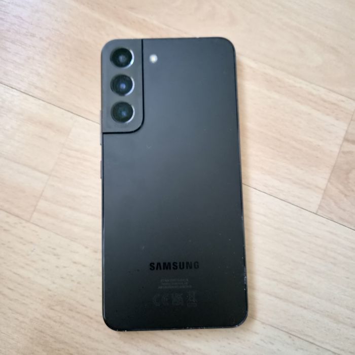 Samsung S22 128GB czarny