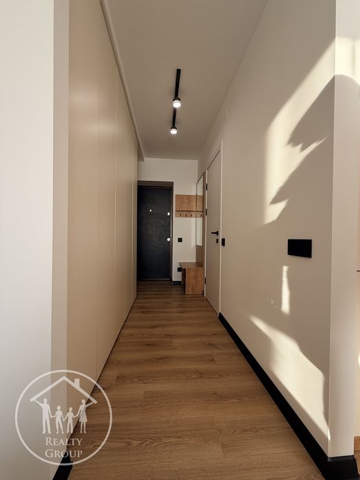 Квартира з ремонтом, меблями та технікою