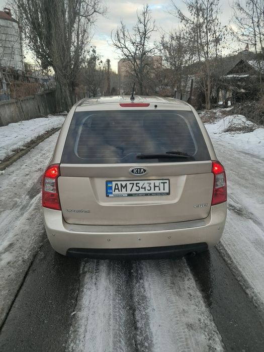 Kia.Carens ||| .