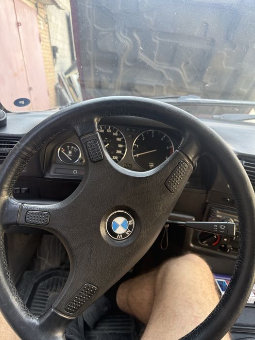 Bmw 3 e30 324d продам