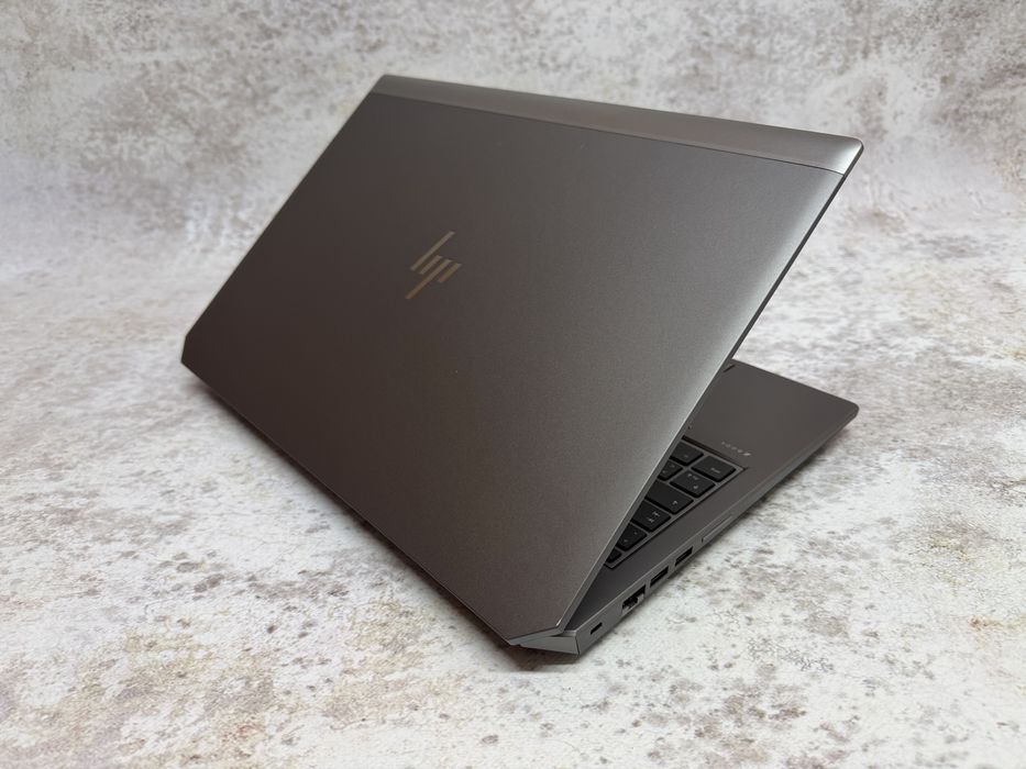 HP Zbook G6 / i9 9880H 4.8GHz/ 64GB DDR4/ 2TB SSD/ T1000 4GB/ 15.6 4K