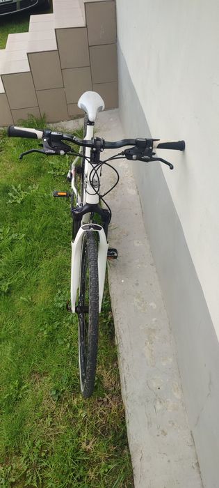 Sprzedam rower koła 28 cali