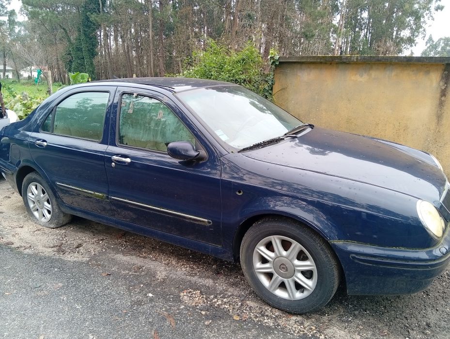 Lancia Lybra JTD peças