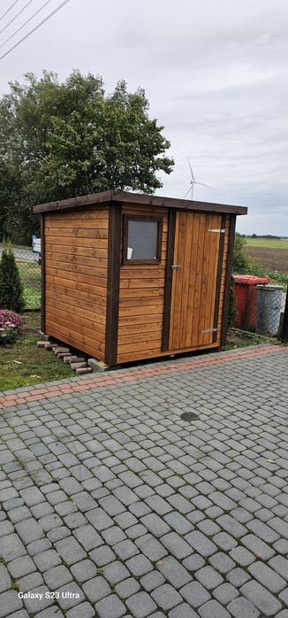 Budka   drewniana