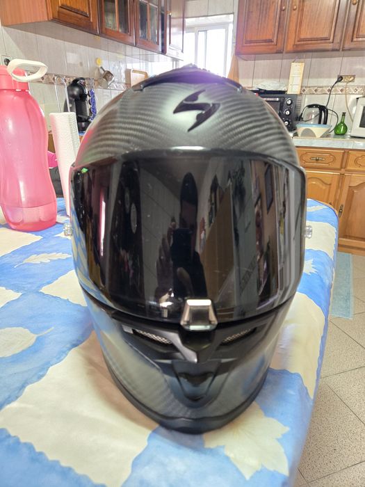 Capacete scorpion r1 carbon matt