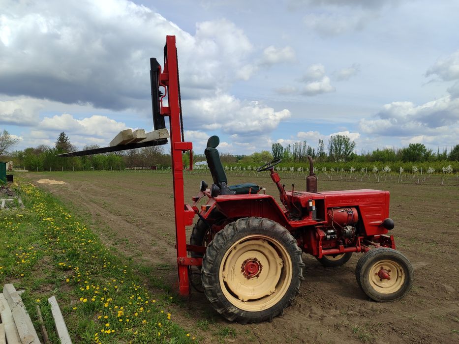 ХТЗ т 25 трактор