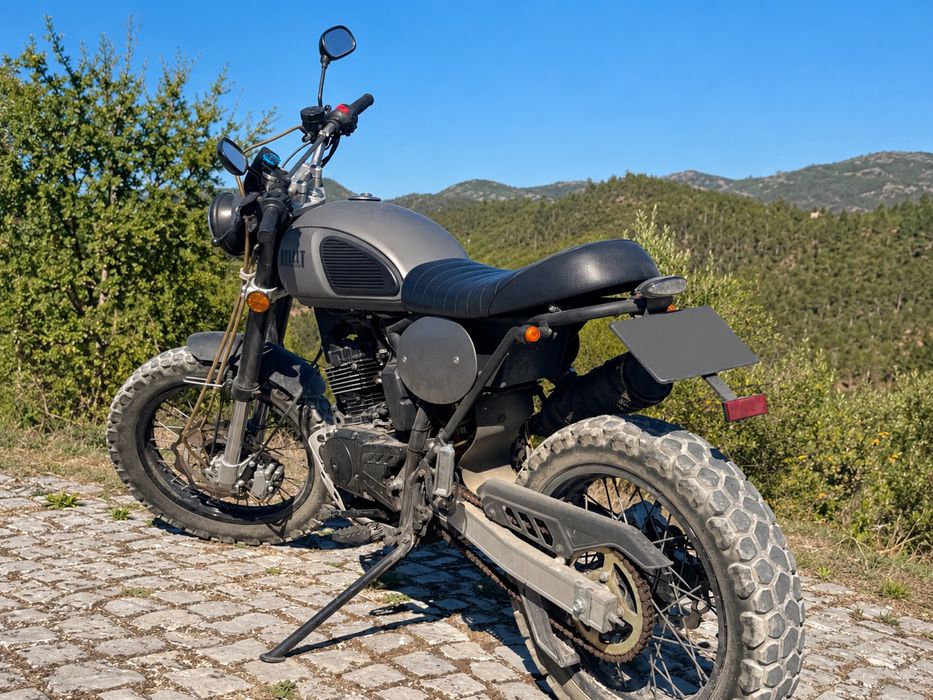 Bullit Hero 125