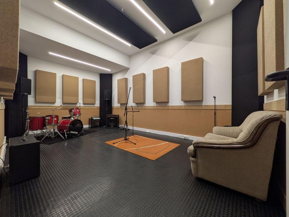 Salas de Ensaio/ Produção/ Aulas de Música/ Estudo — Matosinhos, PORTO