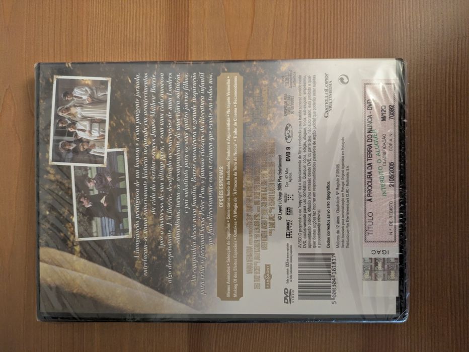 DVD NOVO e SELADO - " À procura da Terra do Nunca " (2004)