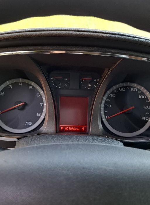 Автомобіль свіжо пригнаний