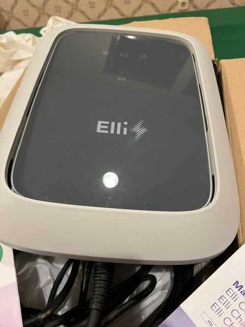 Wallbox Volkswagen Elli Charger tipo 2 , trifasico, mas tambem funciona em modo manofasico. 5,00 m de cabo