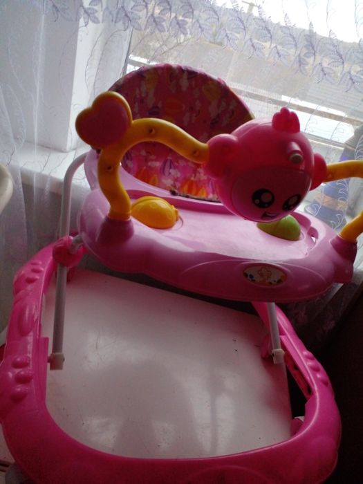 Ходулі дитячі) розові