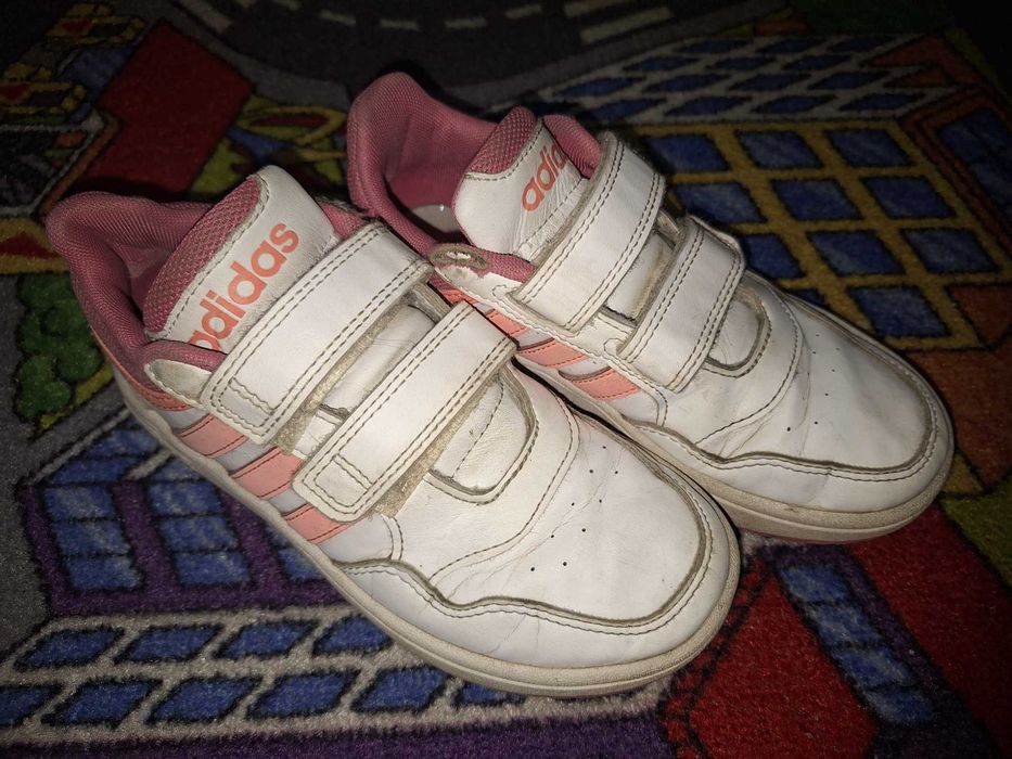 Buty Adidas 31 r (19 cm).