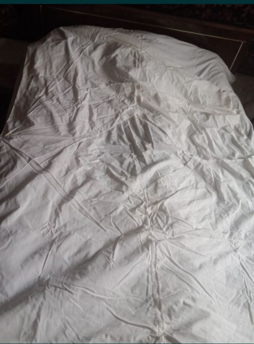 Продам пододеяльник..простынь..