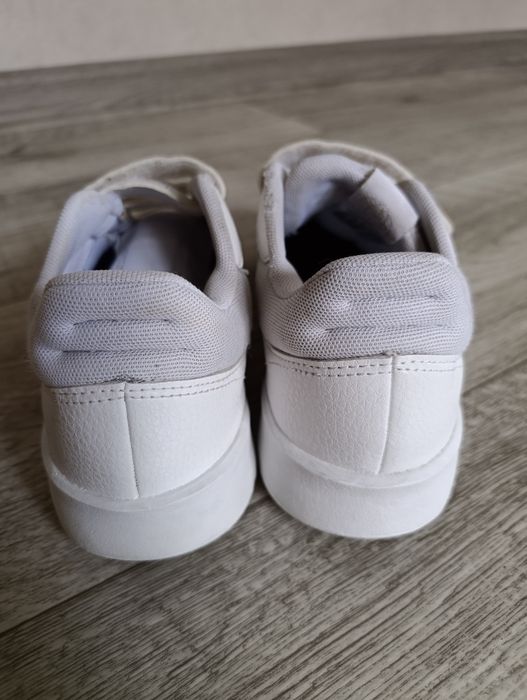 Кросівки Adidas для хлопчика