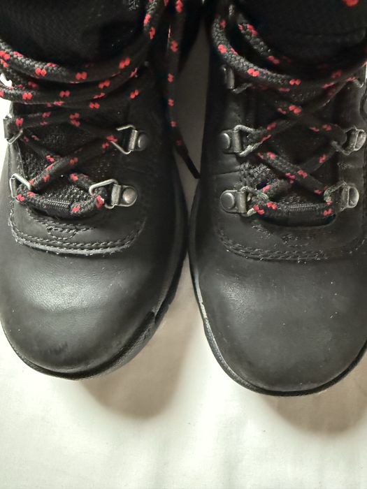 Женские ботинки Columbia черного цвета размер 39