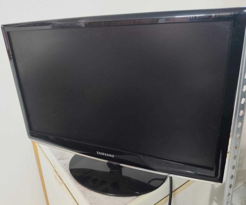 Tv Samsung 23 polegadas