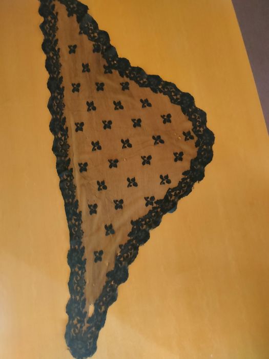 Conjunto de véus antigos.