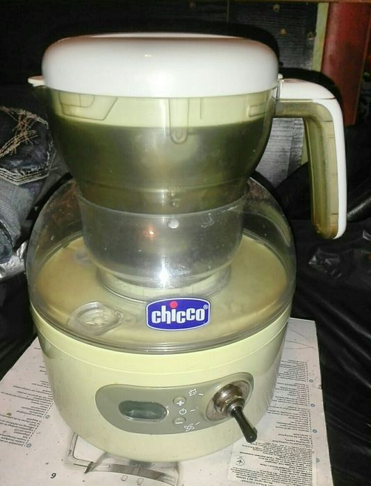 Пароварка блендер  гомогенізатор Chicco CuociPappa Natural