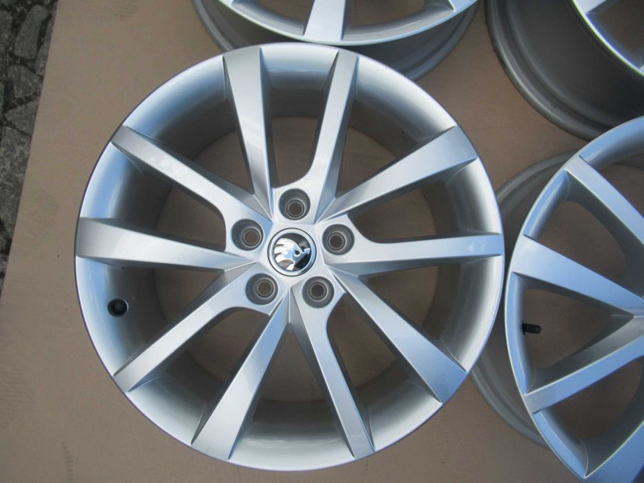 ALUFELGI 4szt R18 Yeti,Octavia ,Super B,Kodiaq,Karoq,VW,Audi,Seat 6900
