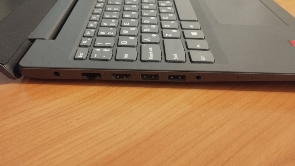 Ноутбук Lenovo V155-15api