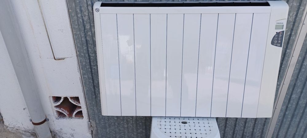 Vendo este aquecedor eléctrico